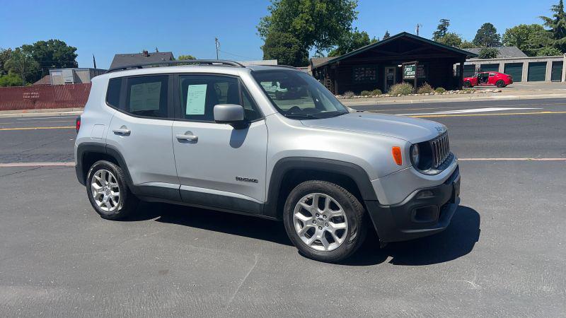 2018 Jeep Renegade Latitude FWD