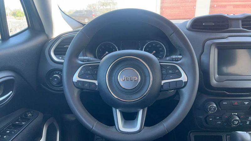 2018 Jeep Renegade Latitude FWD