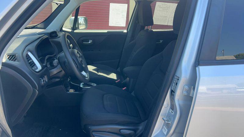2018 Jeep Renegade Latitude FWD
