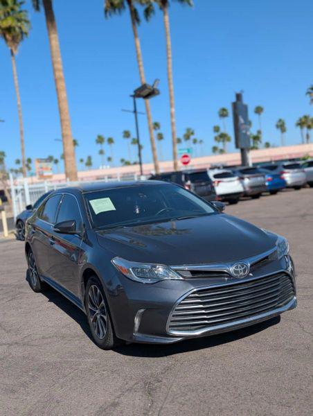 2018 Toyota Avalon XLE