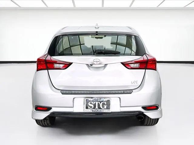 2016 Scion iM Base