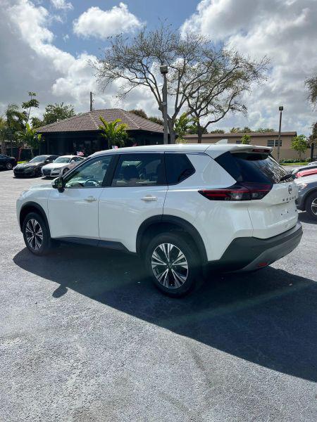 2023 Nissan Rogue SV FWD