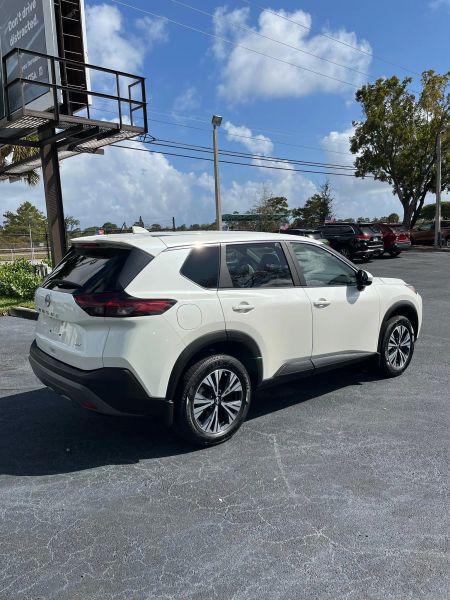 2023 Nissan Rogue SV FWD
