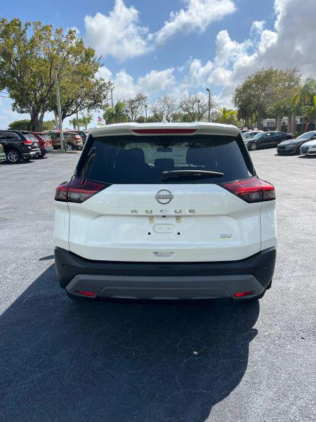 2023 Nissan Rogue SV FWD