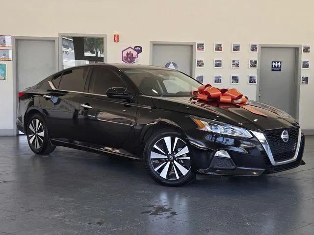2022 Nissan Altima SV FWD for sale in Hayward, CA