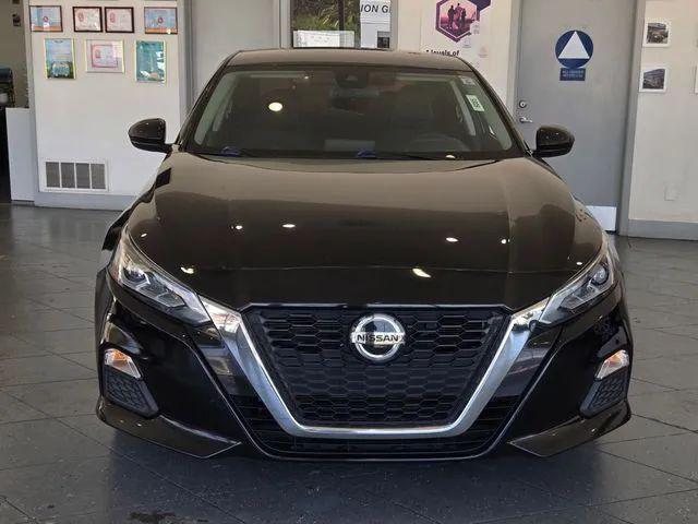 2022 Nissan Altima SV FWD