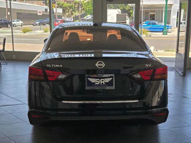2022 Nissan Altima SV FWD