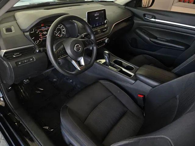 2022 Nissan Altima SV FWD