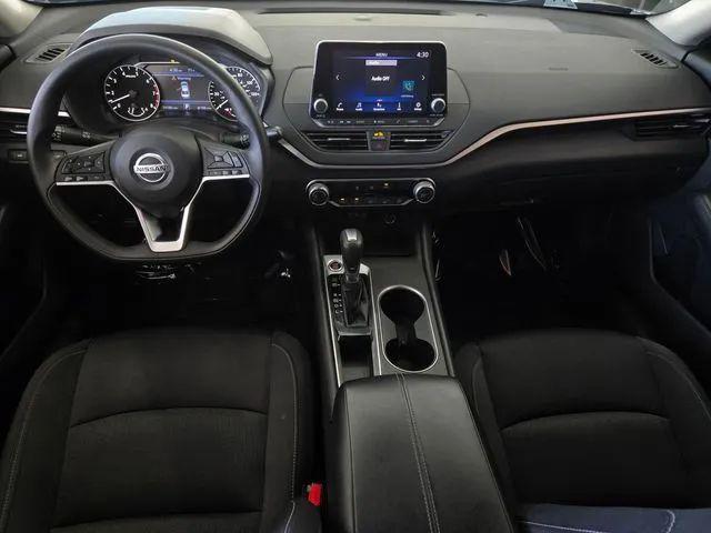 2022 Nissan Altima SV FWD