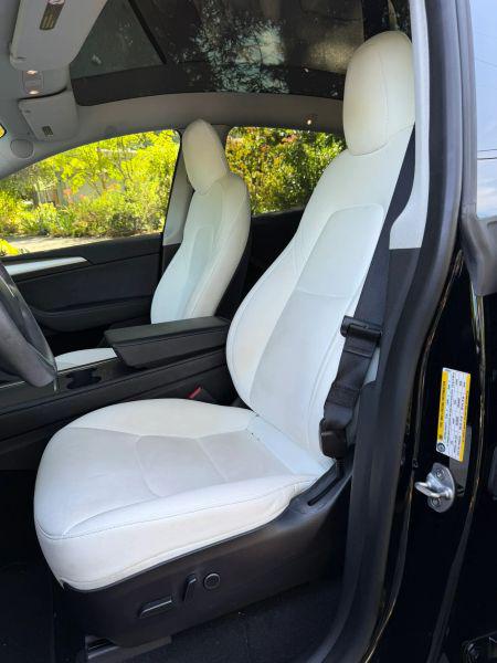 2023 Tesla Model Y AWD