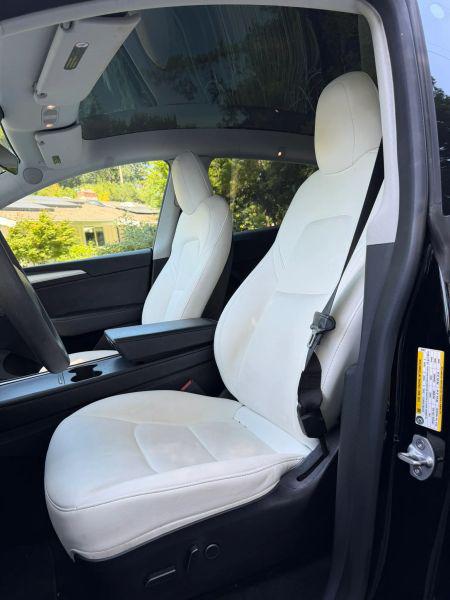 2023 Tesla Model Y AWD
