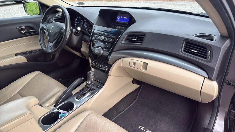 2013 Acura ILX 2.0L