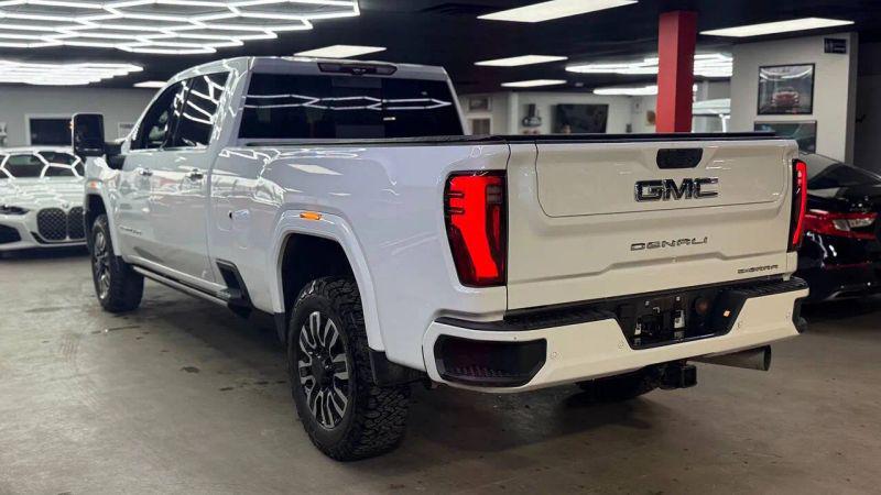 2024 GMC Sierra 2500HD 4WD Crew Cab Long Bed Denali Ultimate