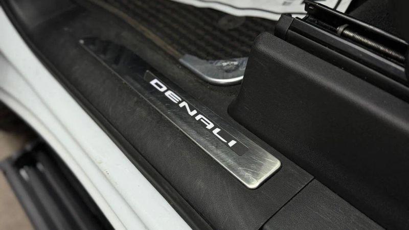 2024 GMC Sierra 2500HD 4WD Crew Cab Long Bed Denali Ultimate