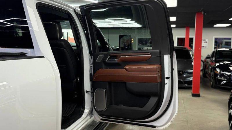 2024 GMC Sierra 2500HD 4WD Crew Cab Long Bed Denali Ultimate