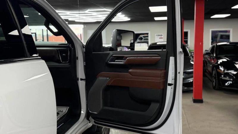 2024 GMC Sierra 2500HD 4WD Crew Cab Long Bed Denali Ultimate