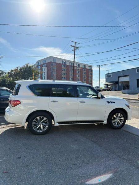 2017 INFINITI QX80 Limited