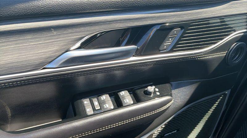 2023 Jeep Wagoneer Series II 4x4