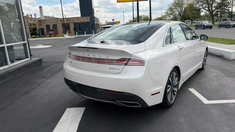 2017 Lincoln MKZ Reserve