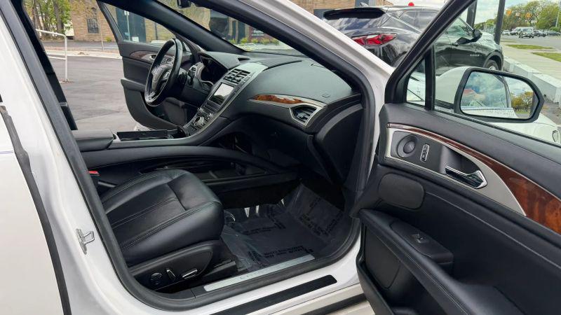 2017 Lincoln MKZ Reserve
