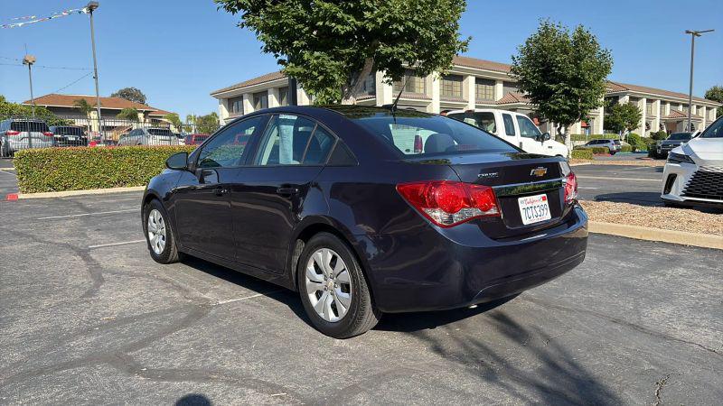 2014 Chevrolet Cruze LS Auto