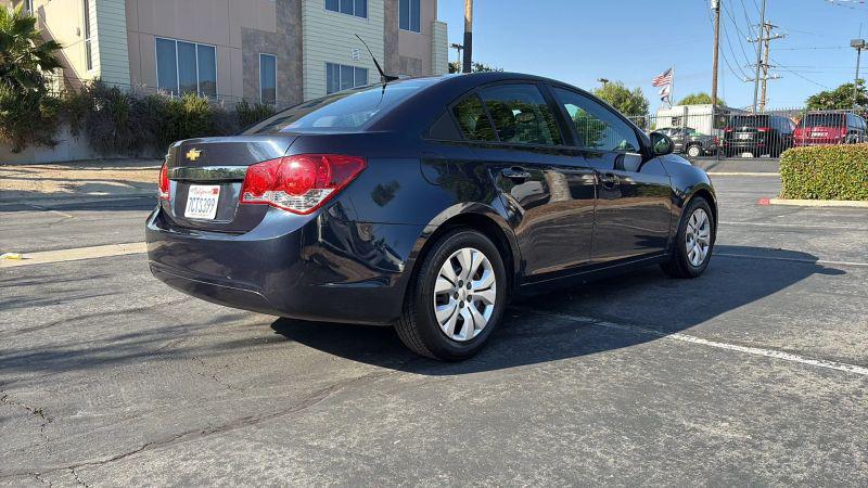 2014 Chevrolet Cruze LS Auto