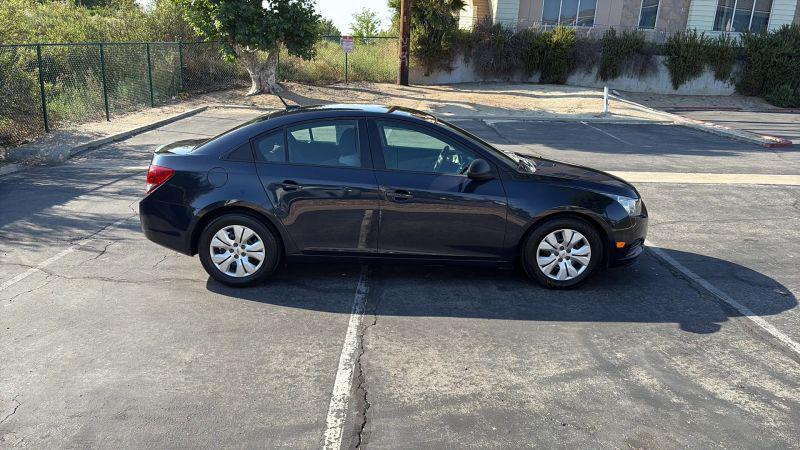 2014 Chevrolet Cruze LS Auto