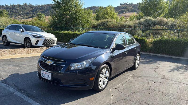 2014 Chevrolet Cruze LS Auto