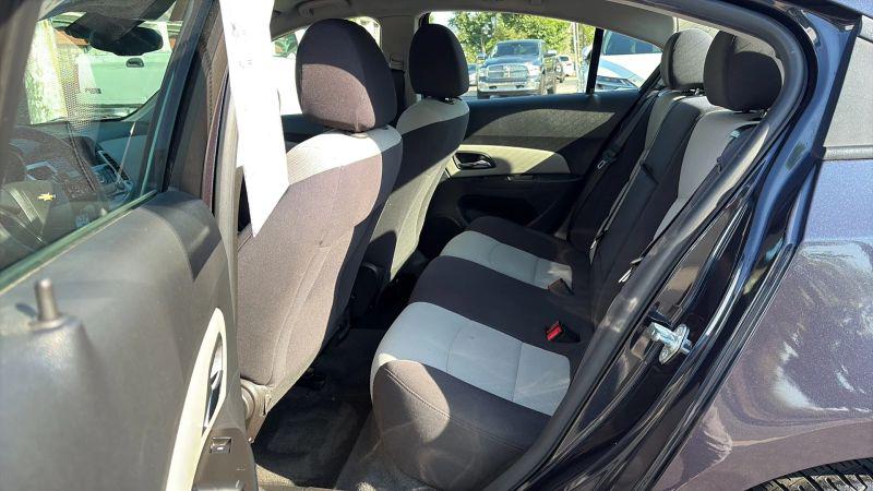 2014 Chevrolet Cruze LS Auto