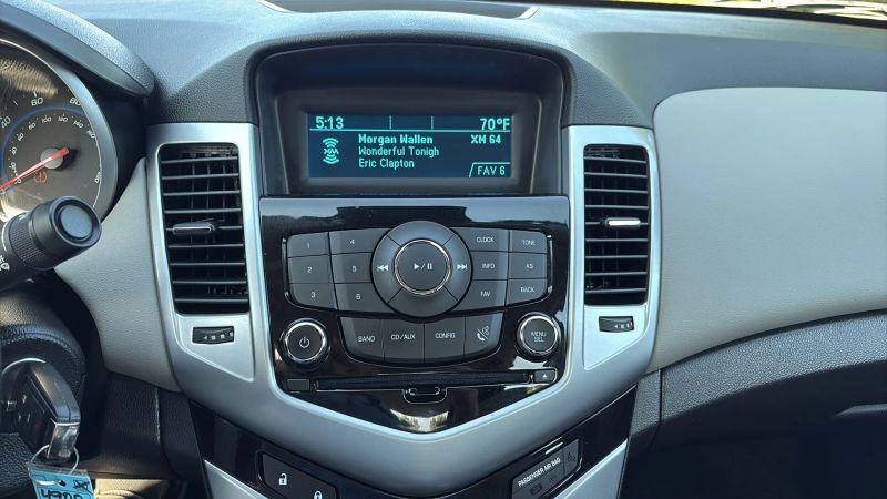 2014 Chevrolet Cruze LS Auto