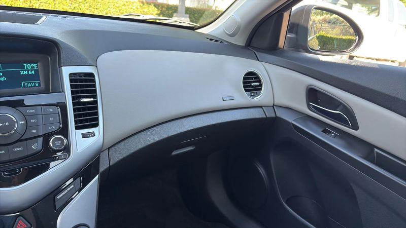 2014 Chevrolet Cruze LS Auto