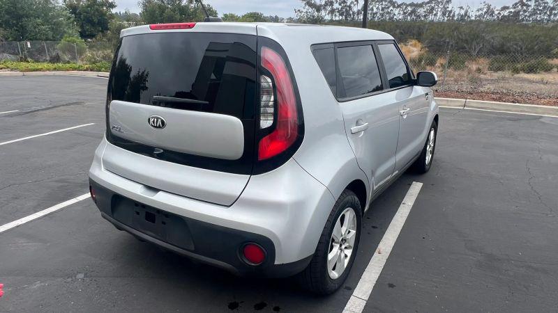 2019 Kia Soul Base