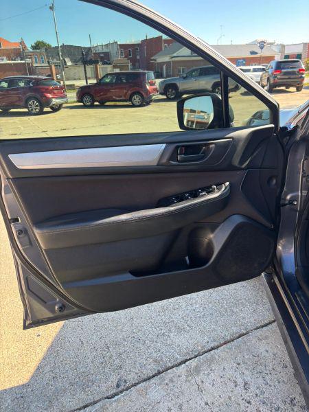 2016 Subaru Legacy 2.5i
