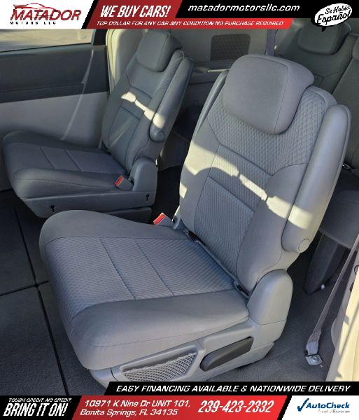 2009 Chrysler Town & Country Touring