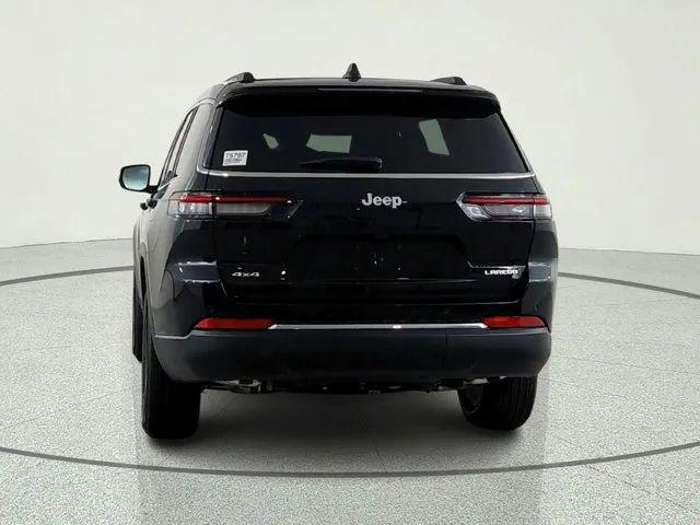 2026 Jeep Grand Cherokee L Laredo 4x4