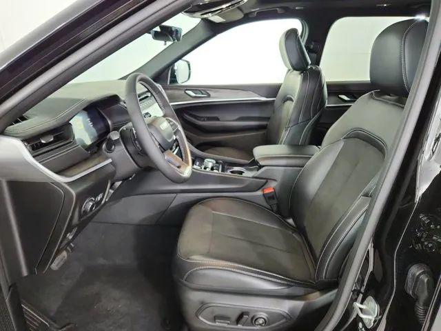 2026 Jeep Grand Cherokee L Altitude 4x4