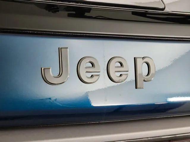 2026 Jeep Grand Wagoneer Summit Reserve 4x4