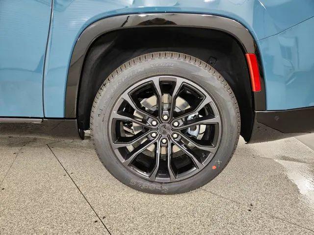 2026 Jeep Grand Wagoneer L Summit Obsidian 4x4