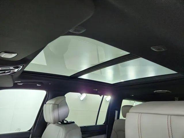 2026 Jeep Grand Wagoneer L Summit Obsidian 4x4