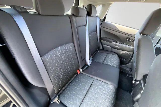 2026 Mitsubishi Outlander Sport 2.0 ES