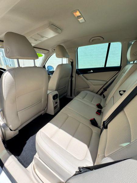2012 Volkswagen Tiguan SE