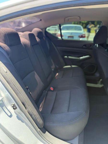 2023 Nissan Altima SV FWD
