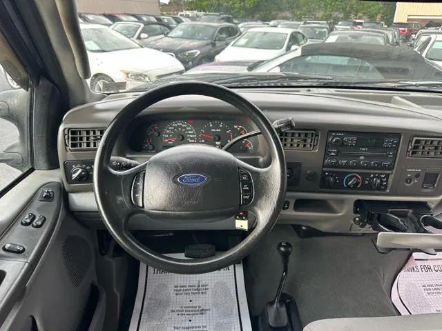 2004 Ford F-350 XL