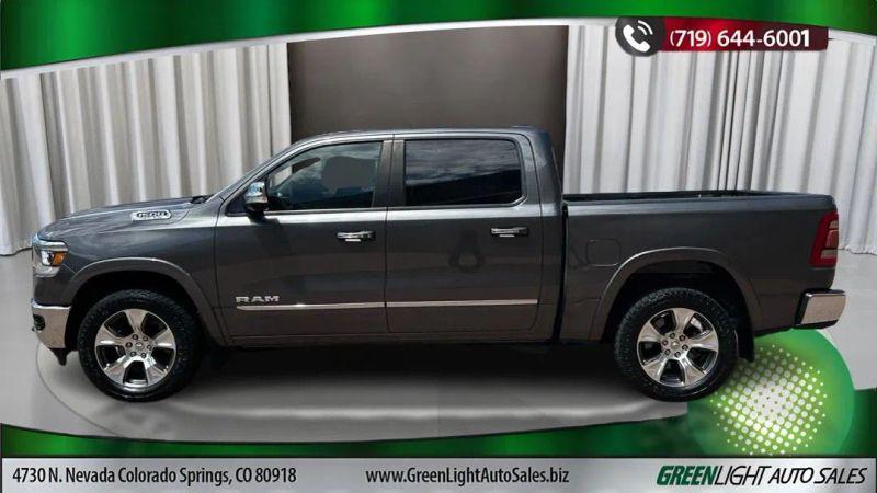 2019 Ram 1500 Laramie Crew Cab 4x4 5'7" Box