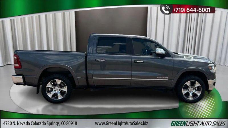 2019 Ram 1500 Laramie Crew Cab 4x4 5'7" Box