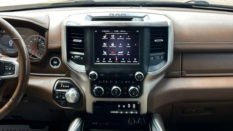 2019 Ram 1500 Laramie Crew Cab 4x4 5'7" Box