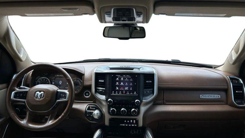 2019 Ram 1500 Laramie Crew Cab 4x4 5'7" Box
