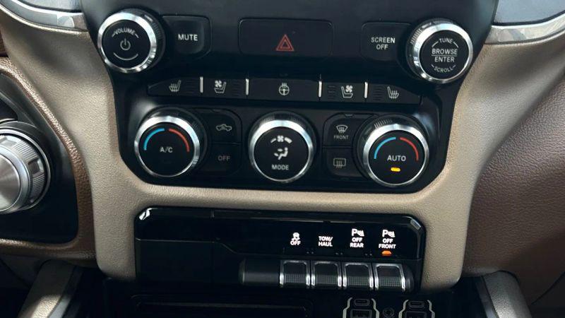 2019 Ram 1500 Laramie Crew Cab 4x4 5'7" Box
