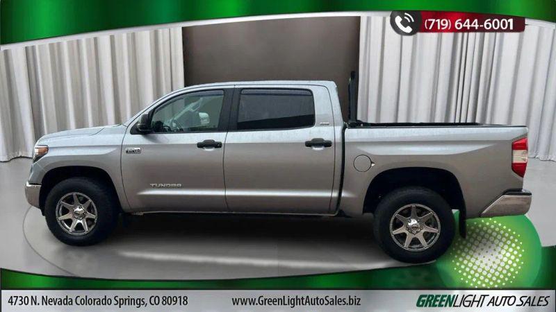 2018 Toyota Tundra SR5 5.7L V8