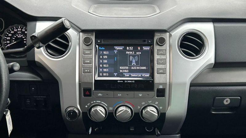 2018 Toyota Tundra SR5 5.7L V8
